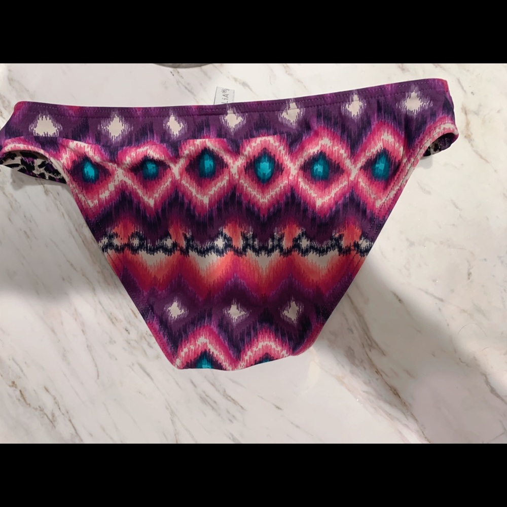 Delias bathing suit bottoms!